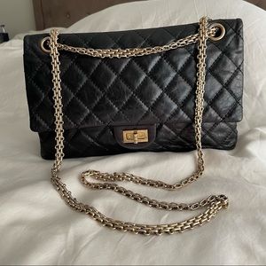 Chanel Reissue 226